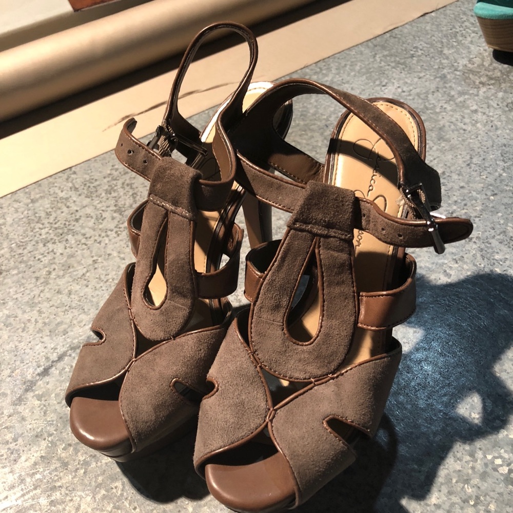 Jessica Simpson leather heels